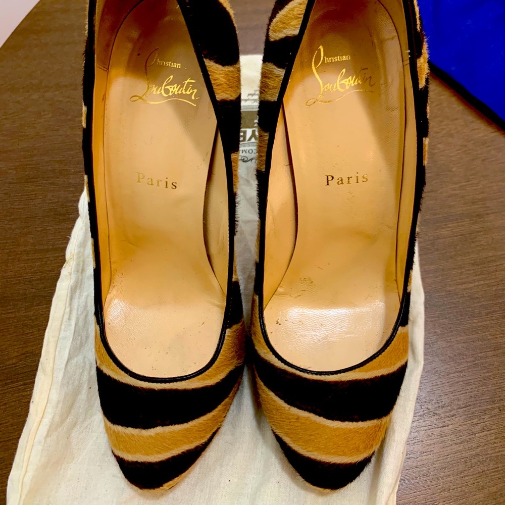 Christian Louboutin Size 39 Leopard Print